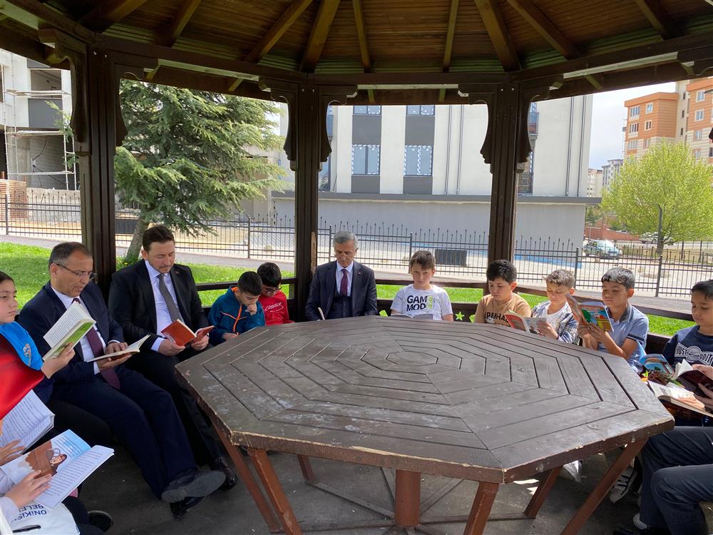 Kütüphane Haftası 2025 20.jpeg Kütüphane Haftası 2025 20.jpeg