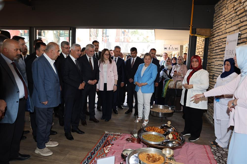 Türk Mutfağı Haftası-Kahramanmaraş 2016 12 .jpeg Türk Mutfağı Haftası-Kahramanmaraş 2016 12 .jpeg