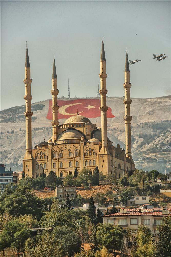 Ahmet K ŞC Abdülhamithan Camii 3.jpg Ahmet K ŞC Abdülhamithan Camii 3.jpg